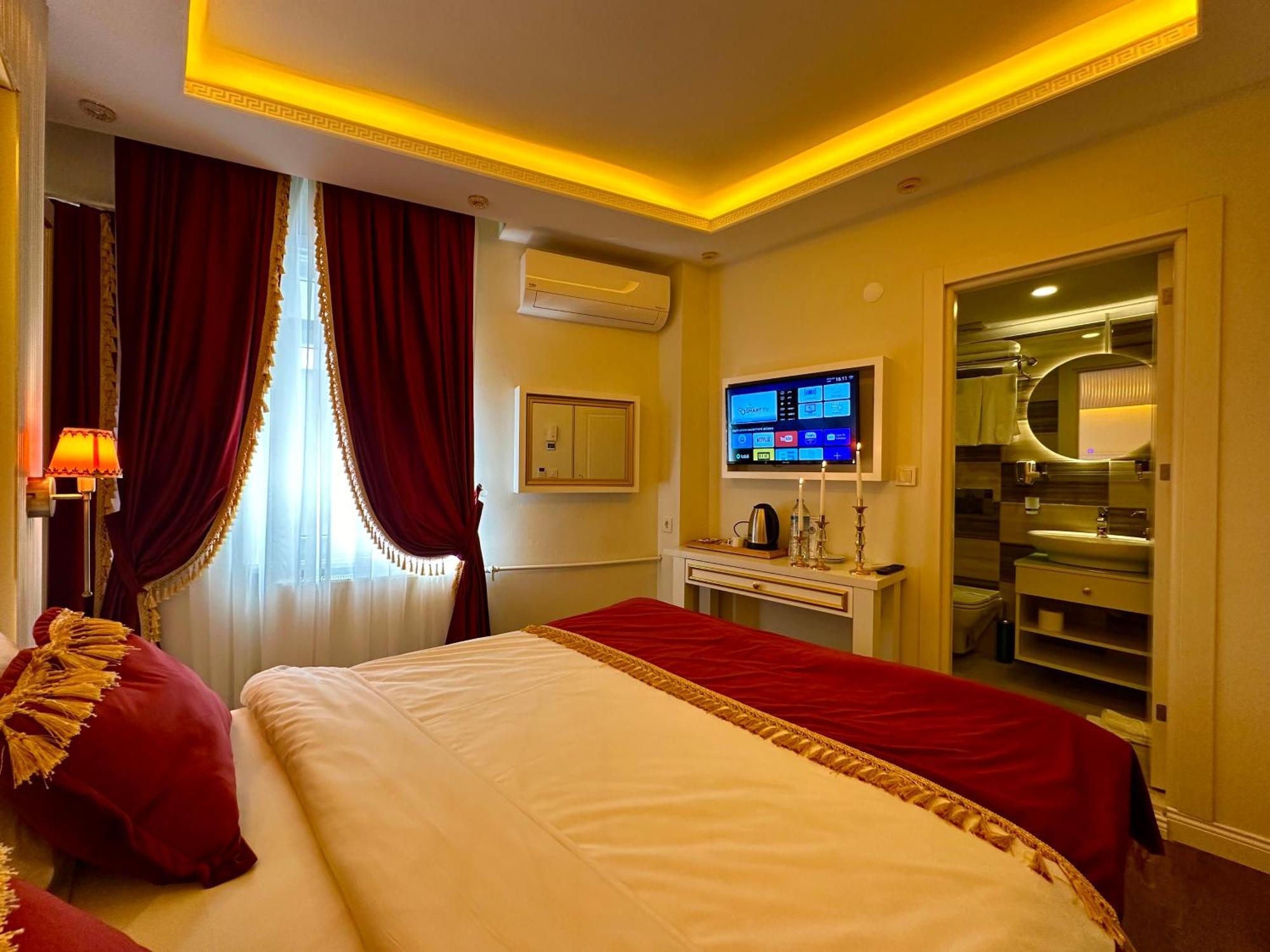 Hotel Ayasofya 4*