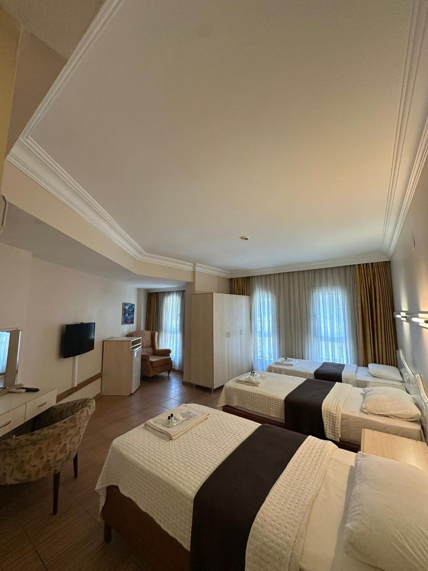 Bueyuek Sehzade 3*