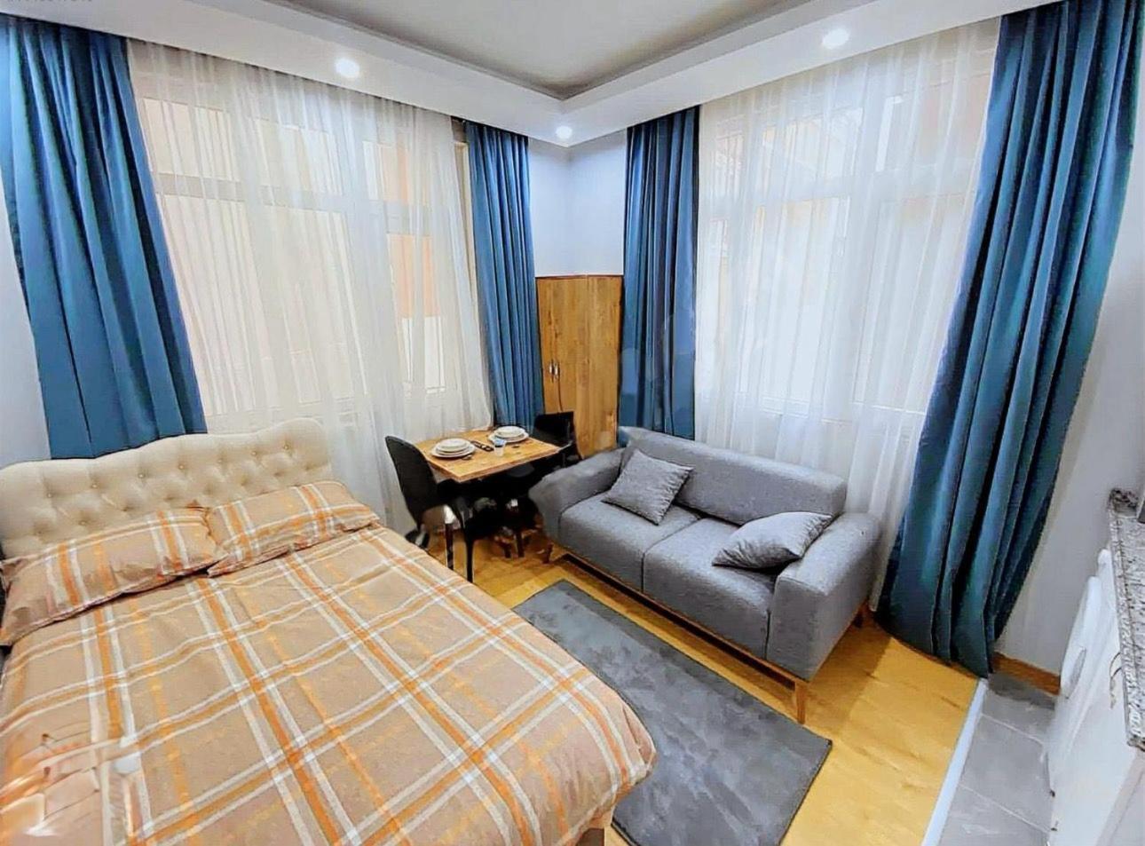 Street Taksim Hotel *