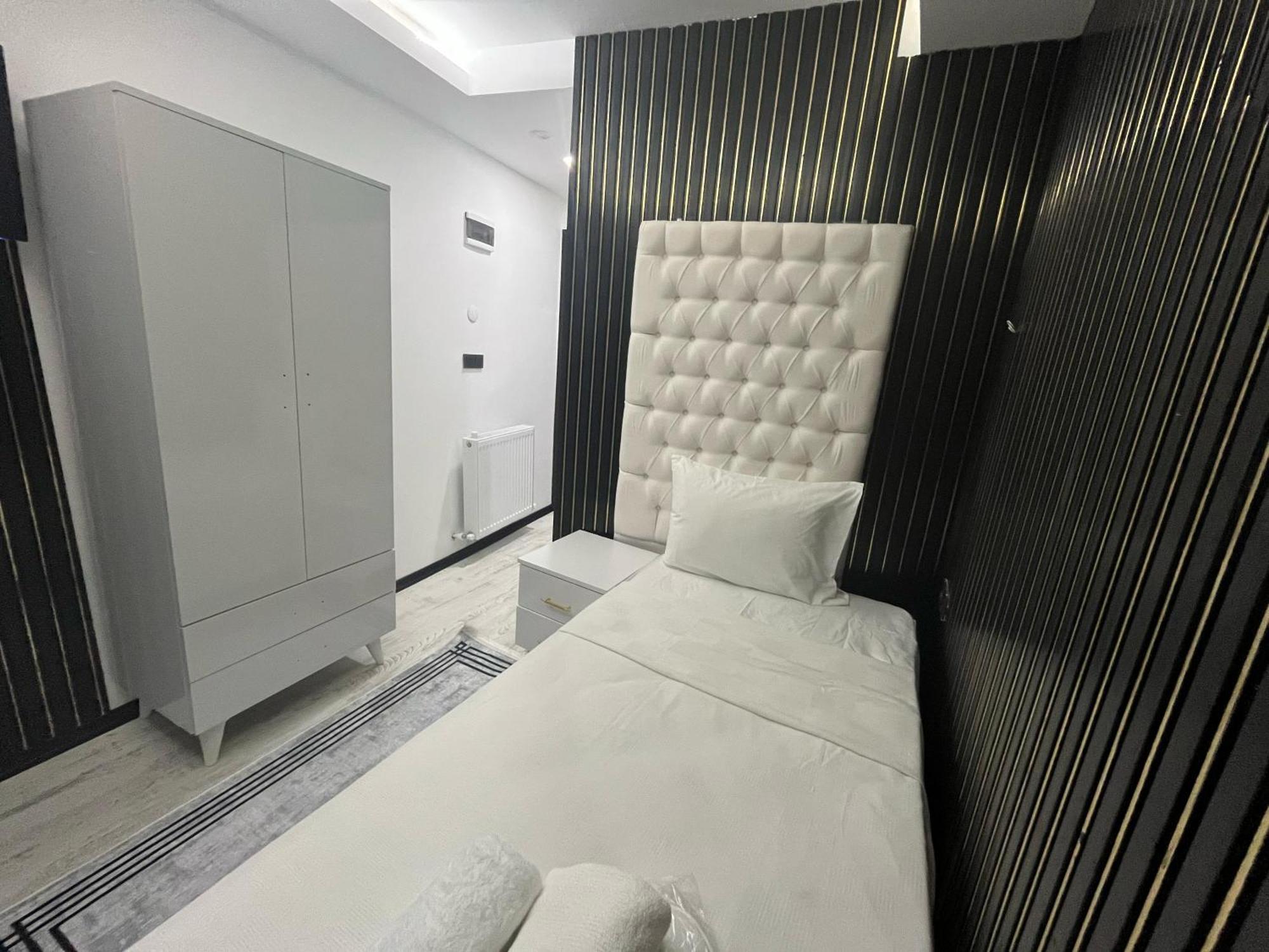 Montenegro Hotel 2*