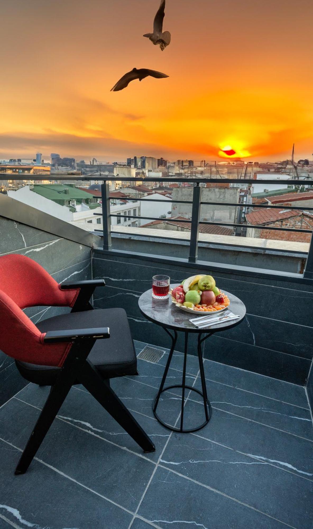 Hotel Comfort Point Three Istanbul