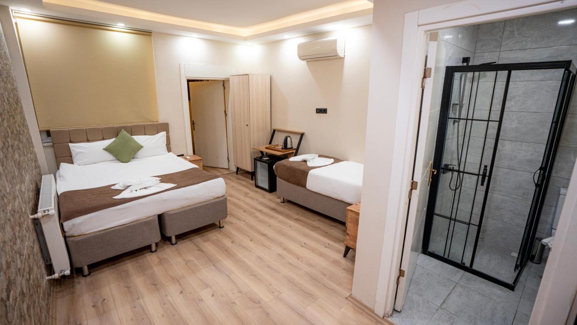 Mila Taksim 3*