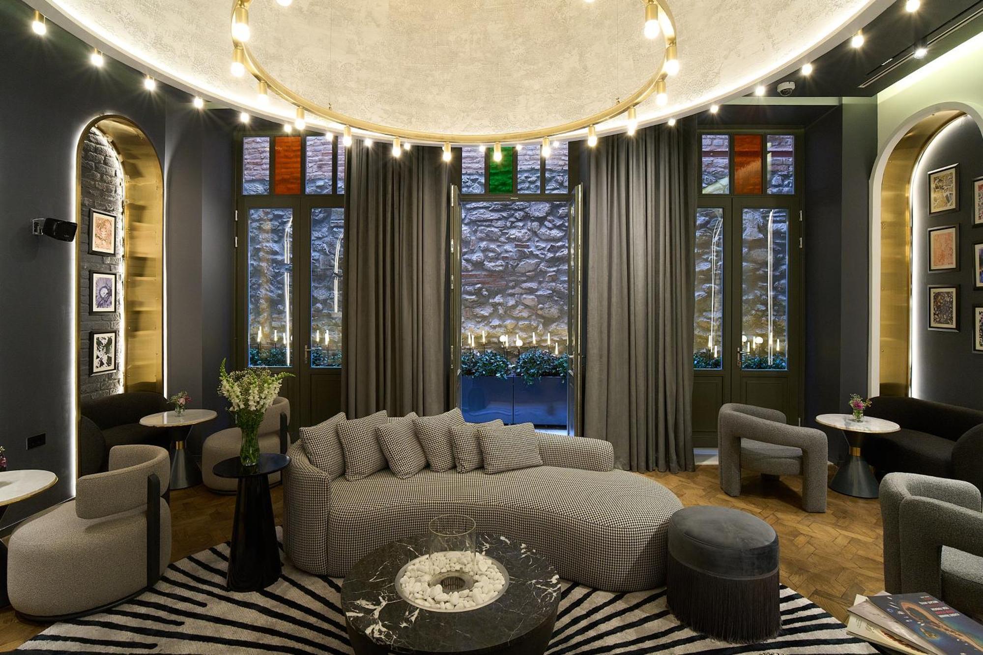 The Wings Pera * İstanbul