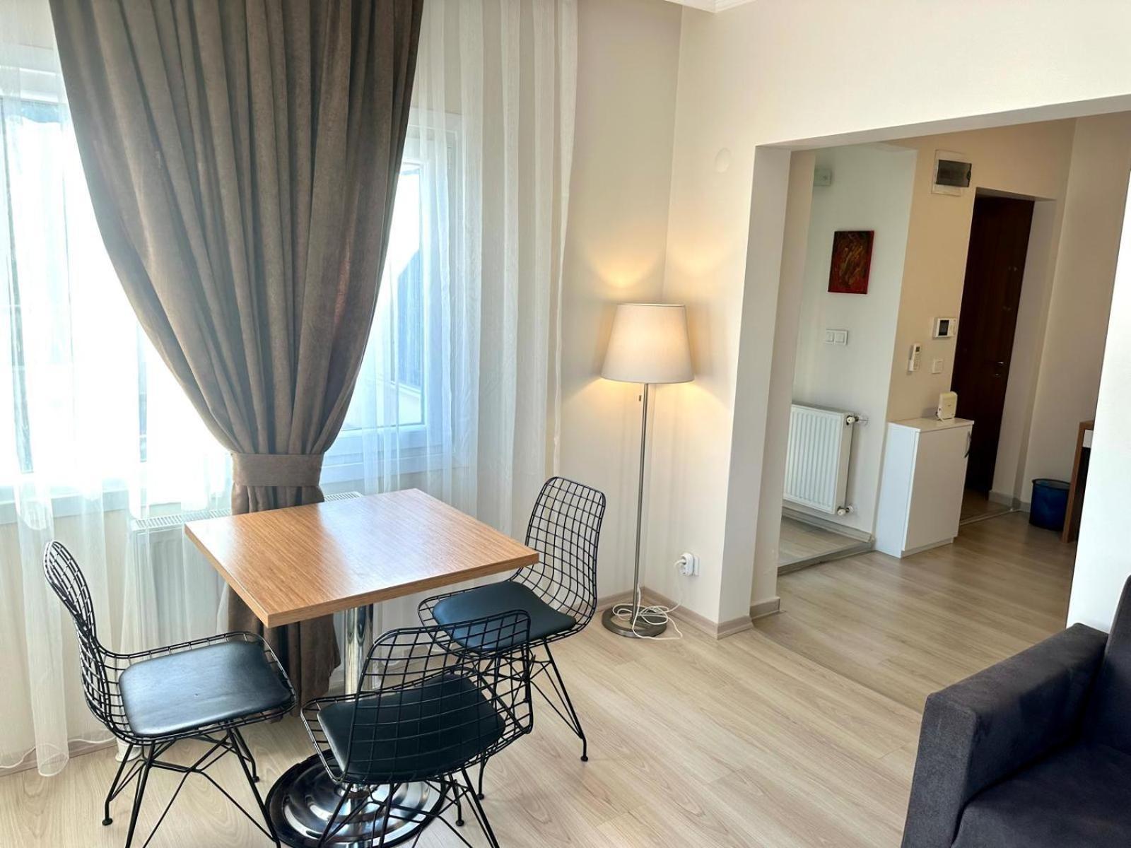 Apartment Seker *