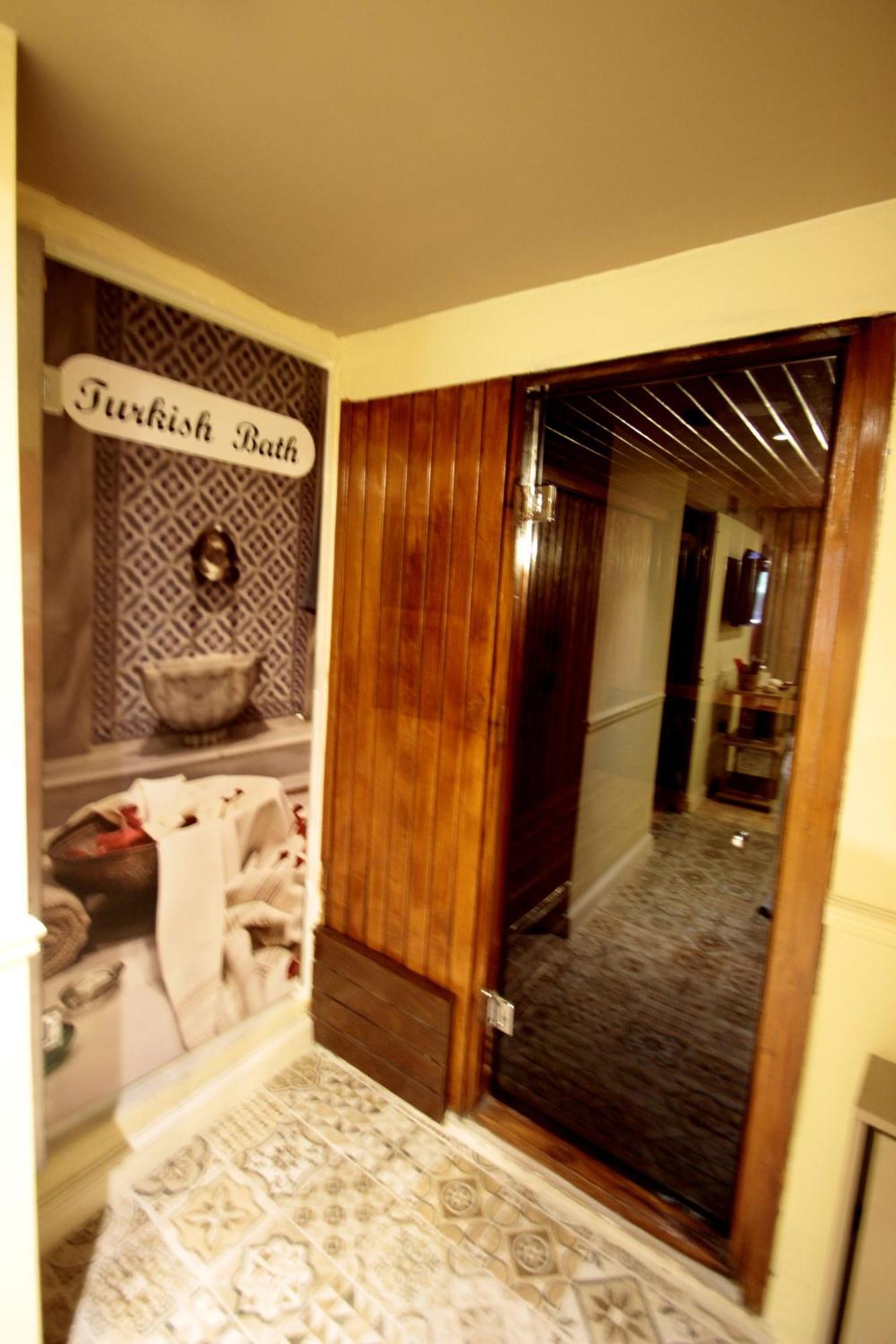 Acomodação com café da manhã  Fuat Bey Palace & 3*