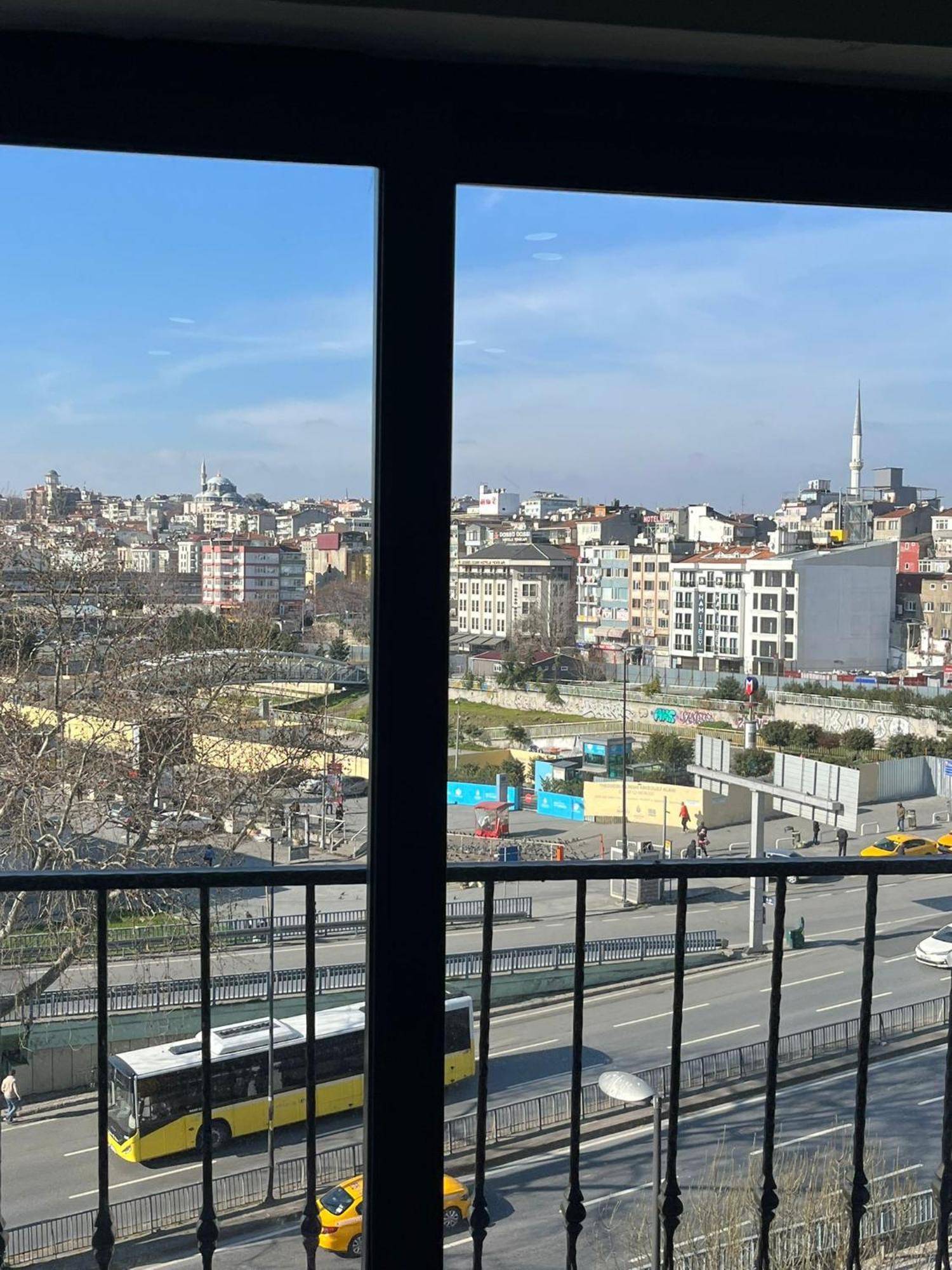 Sis Hotel