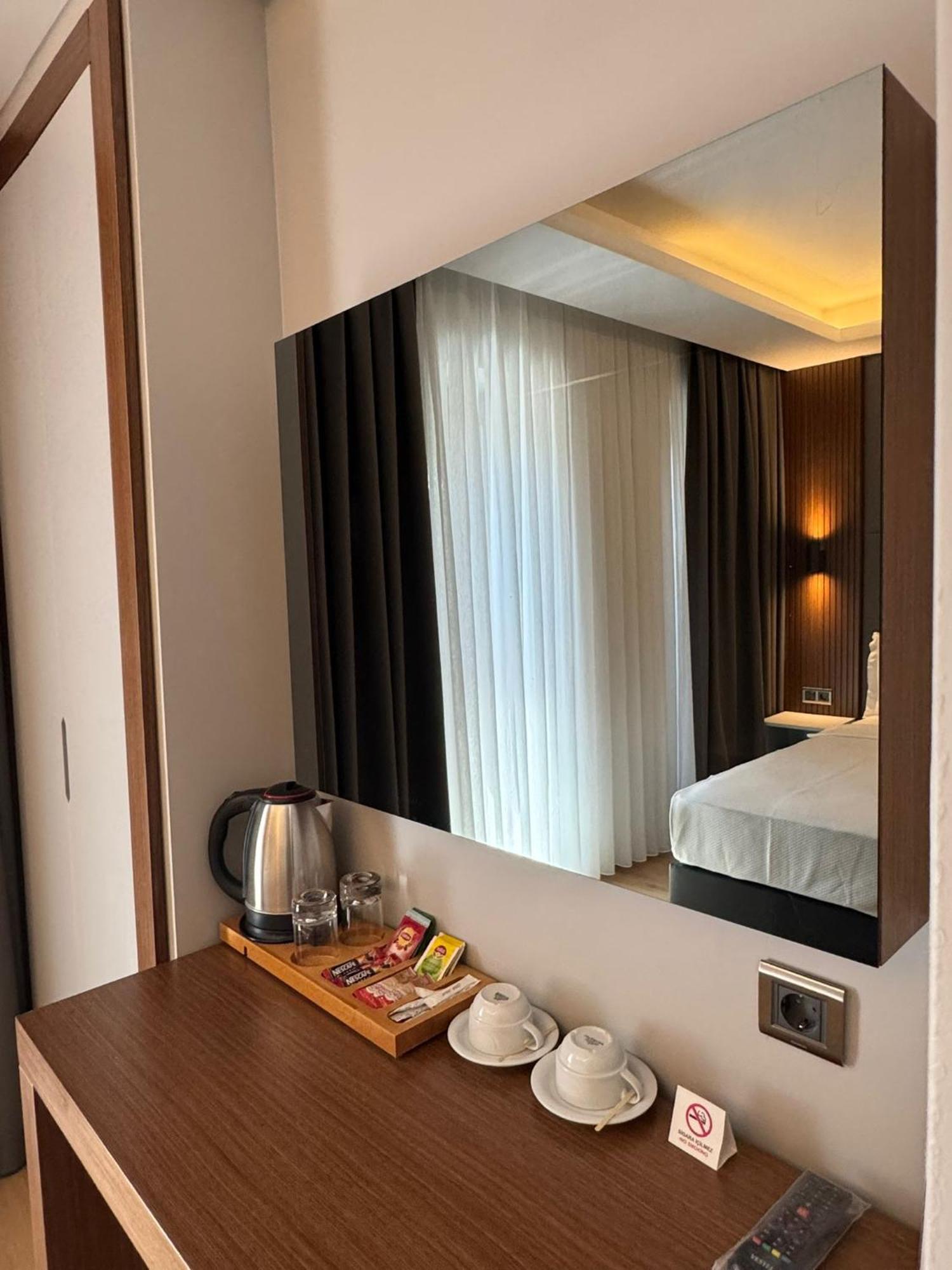 Hotel Center Hill