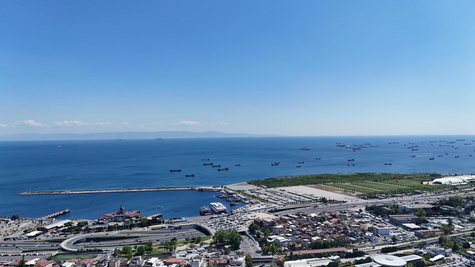 River Istanbul