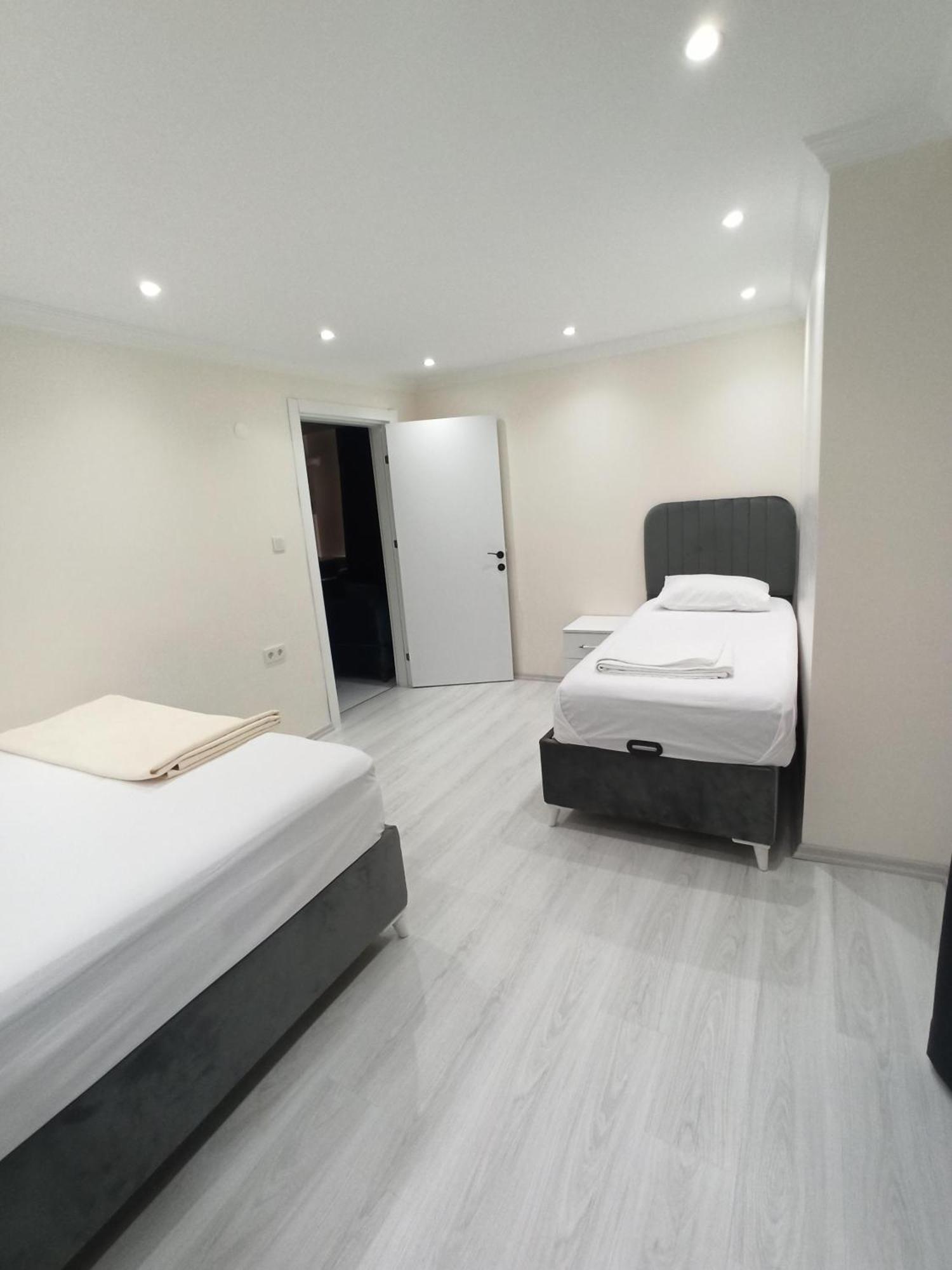 Aparthotel Cem Apart *