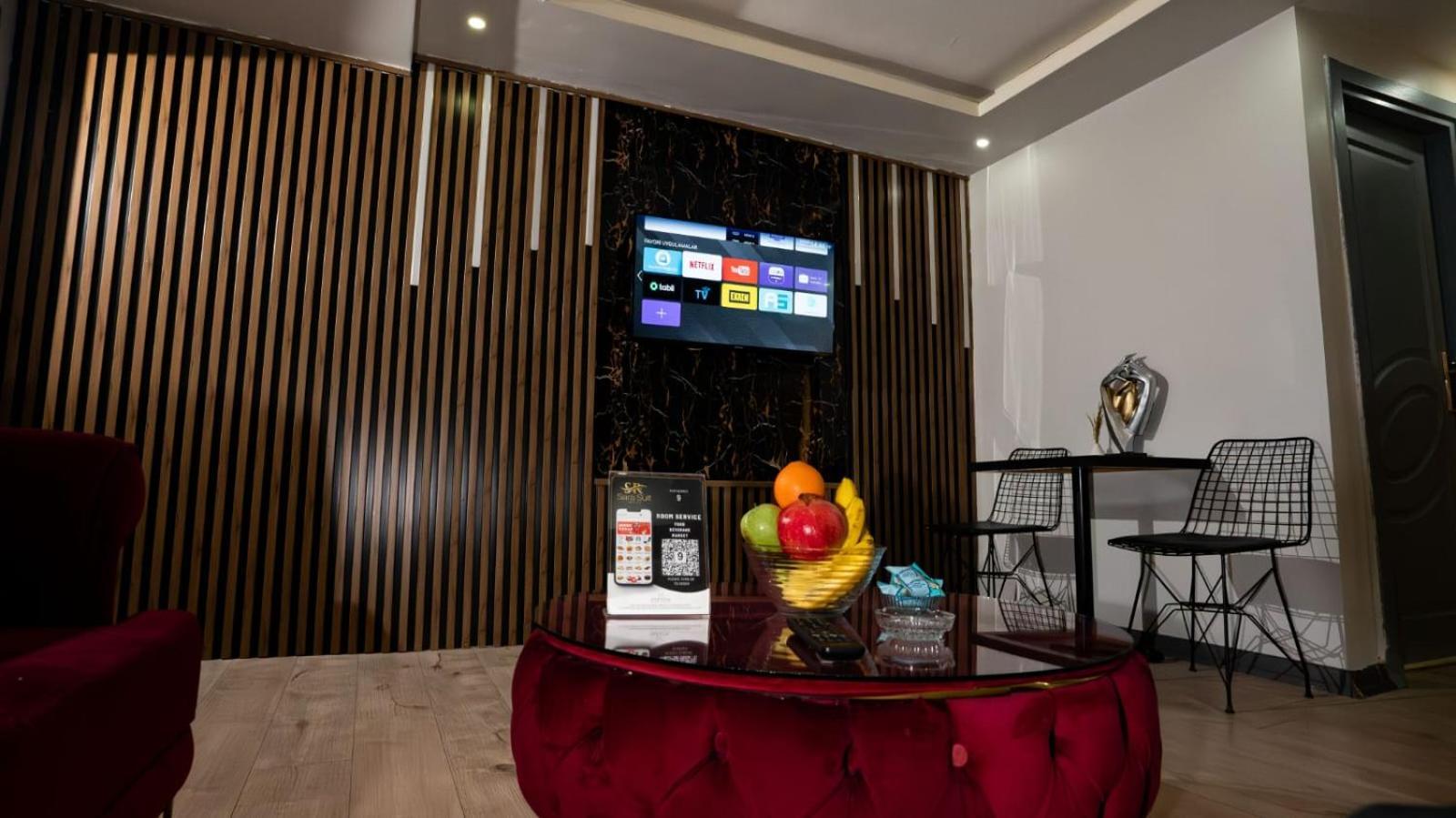 Sara Suit Aparthotel