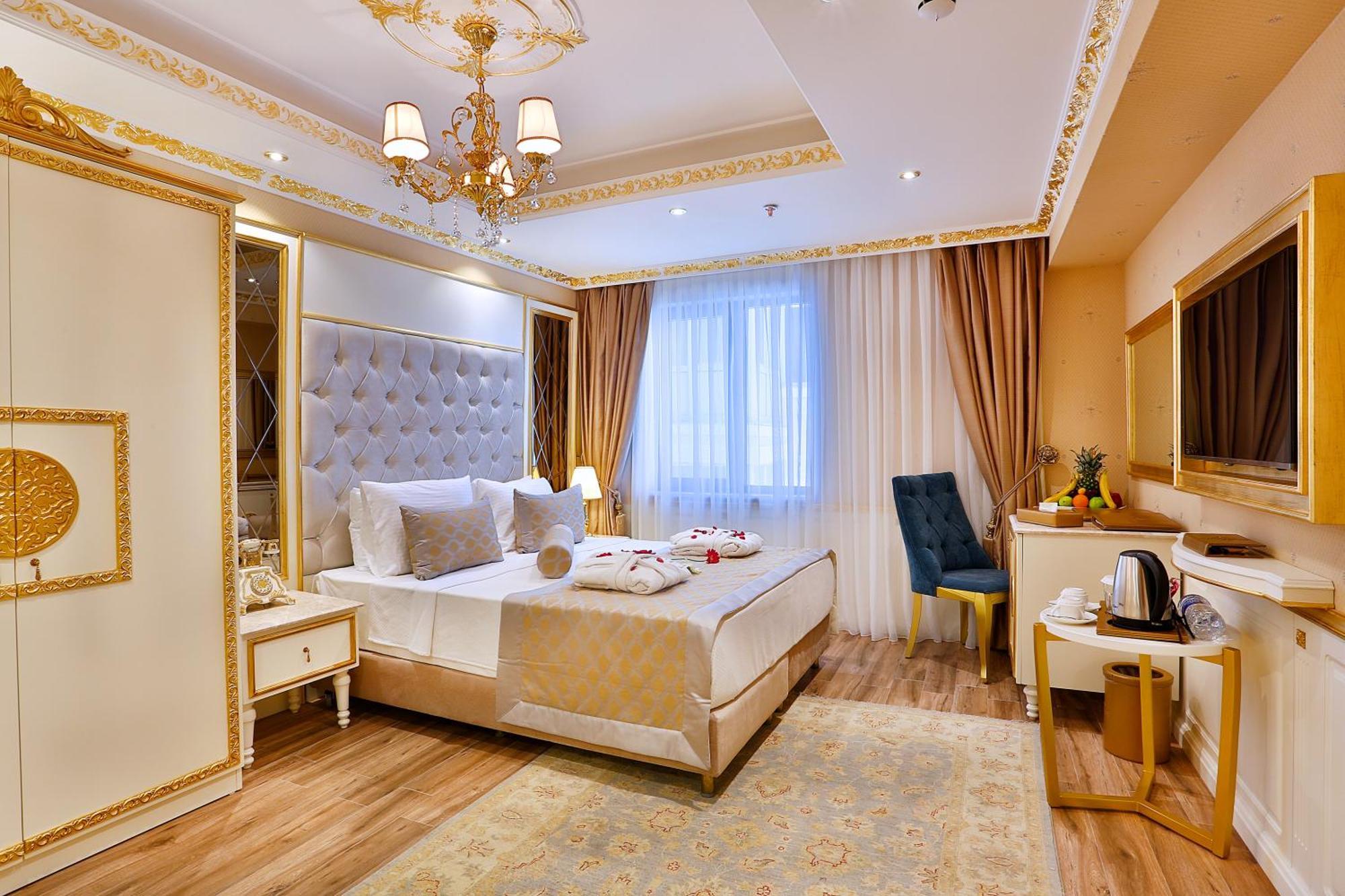 Emirhan Palace Hotel *