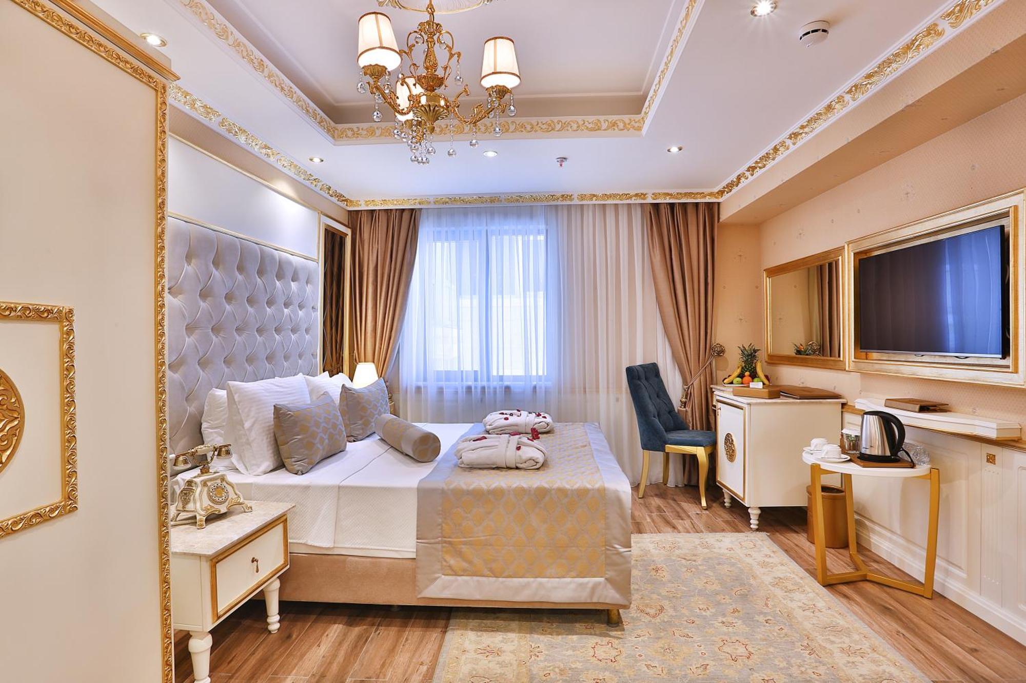 Emirhan Palace Hotel *