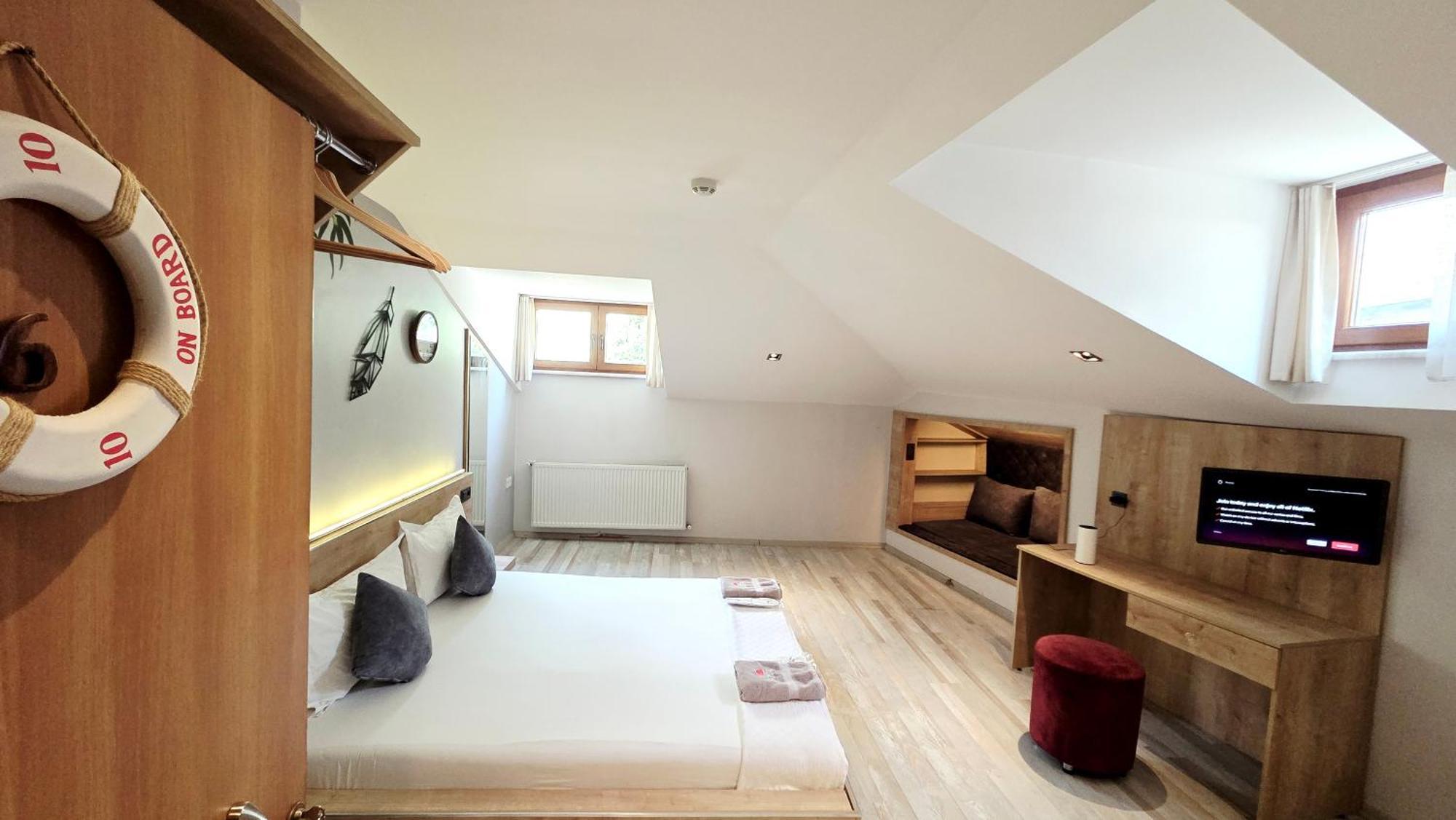 Hotel Social House Mil