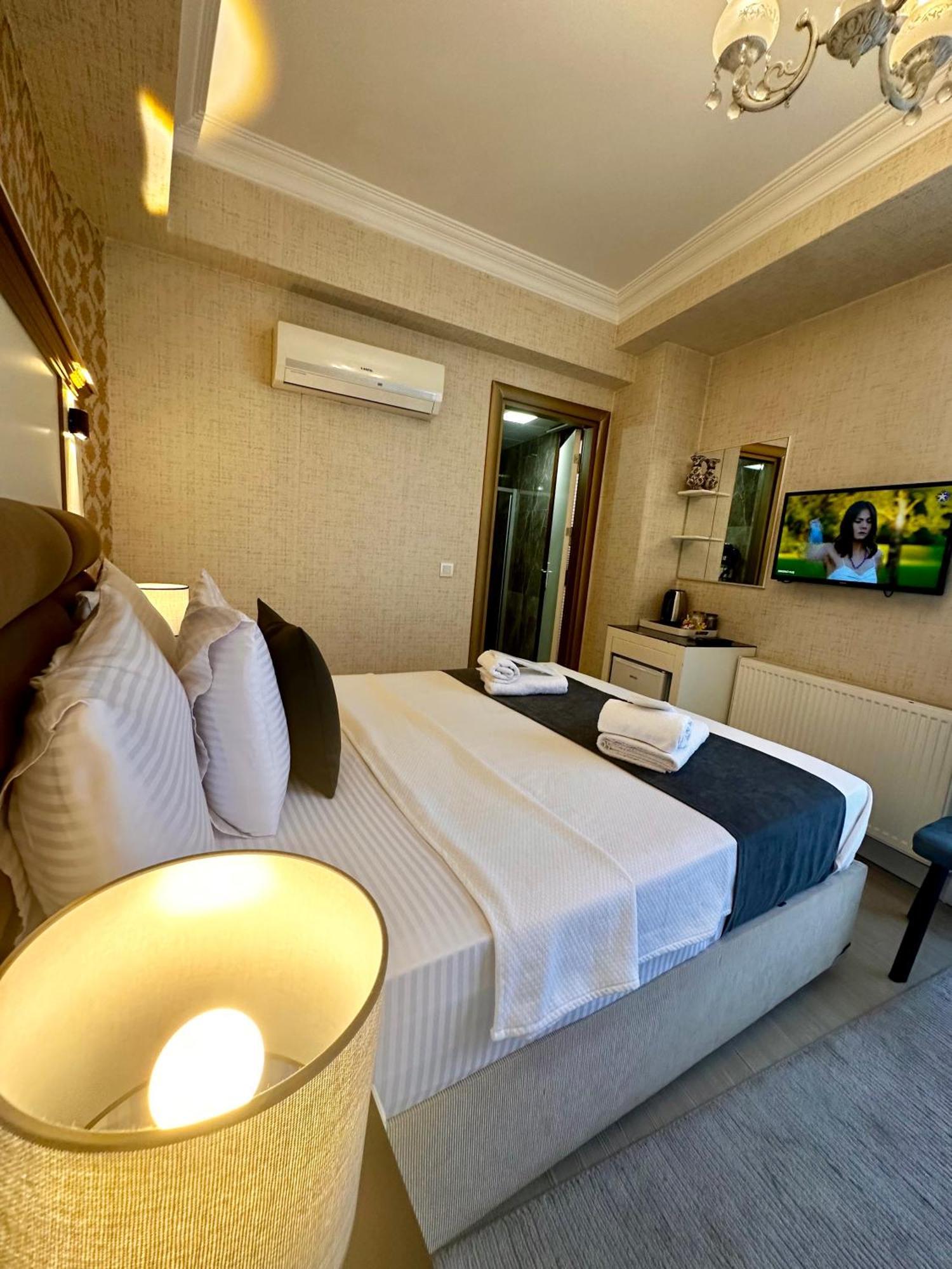 Lelll Hagia Sofia Hotel *