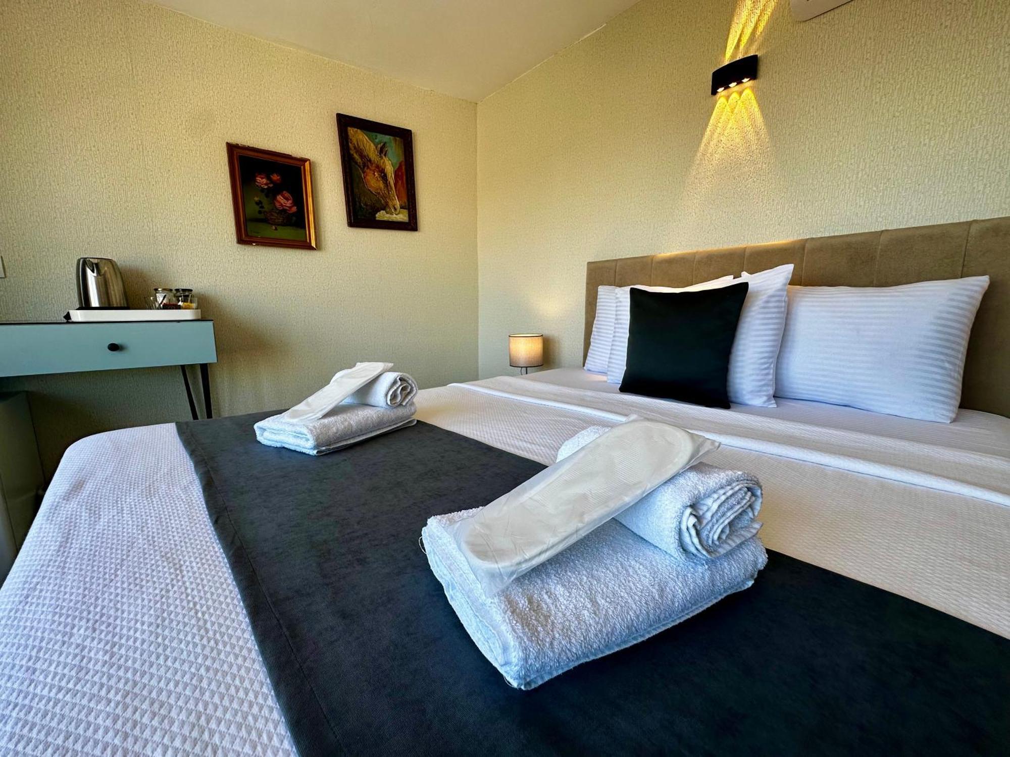 Lelll Hagia Sofia Hotel *
