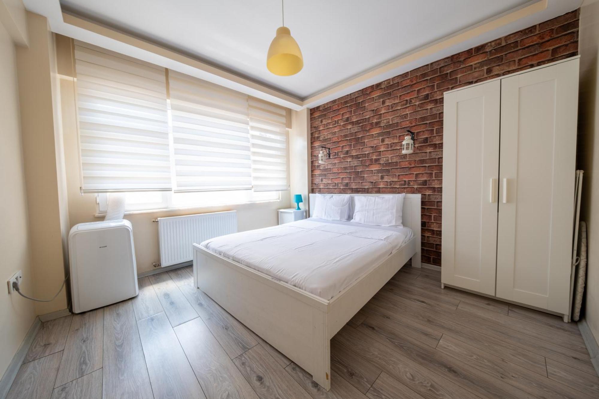 White Rose Apart Apartment