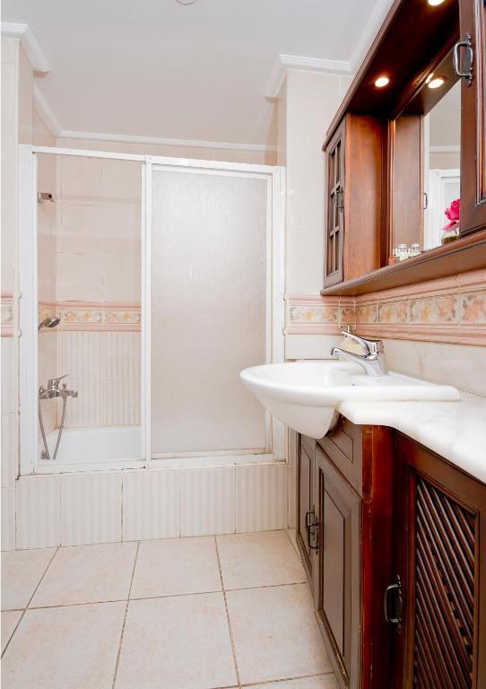 Cheya Rumelihisari Apartment Istanbul
