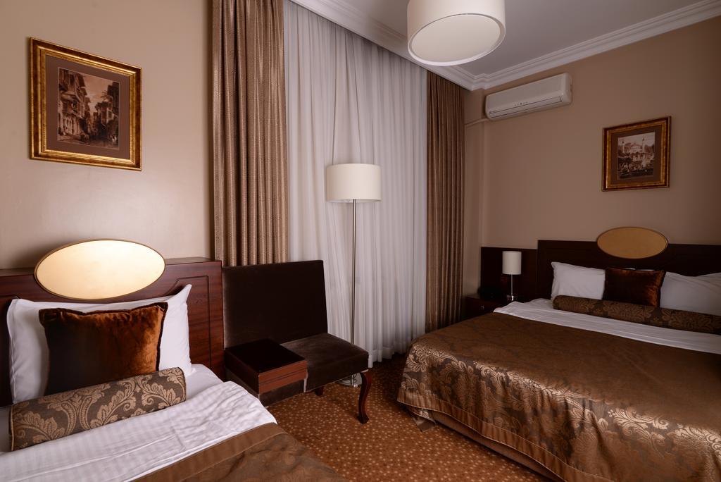 Nobel Hotel