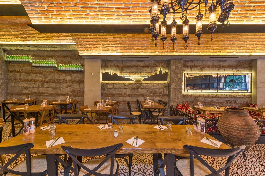 Otel The Empress Theodora 3*