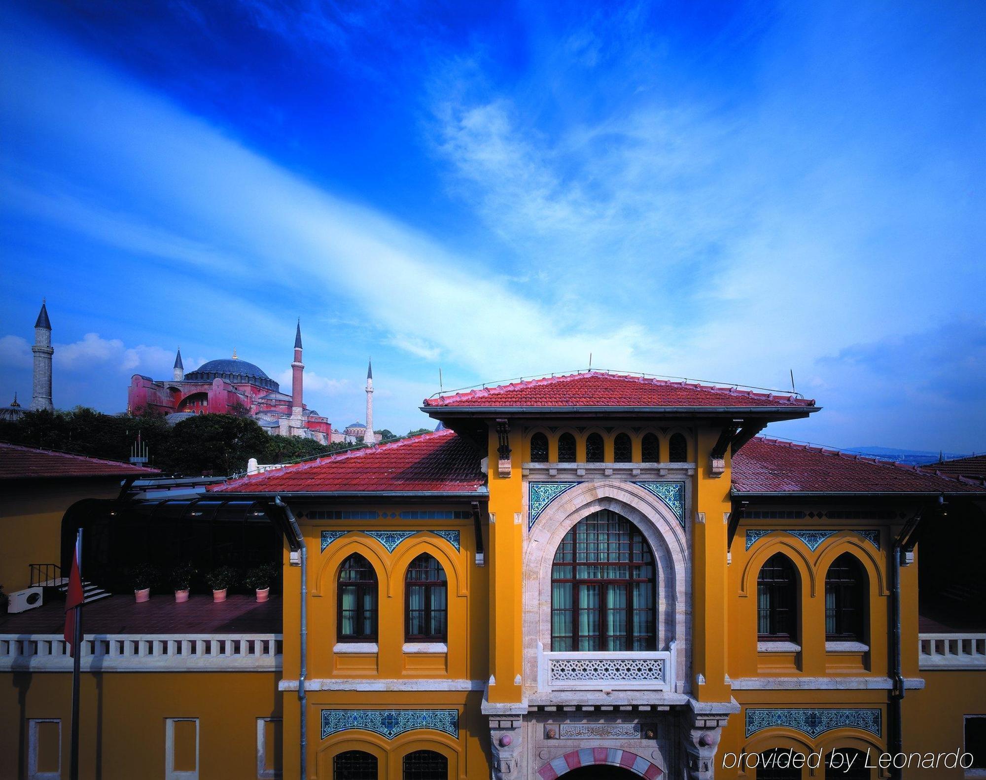 Hotel Four Seasons At Sultanahmet 5*