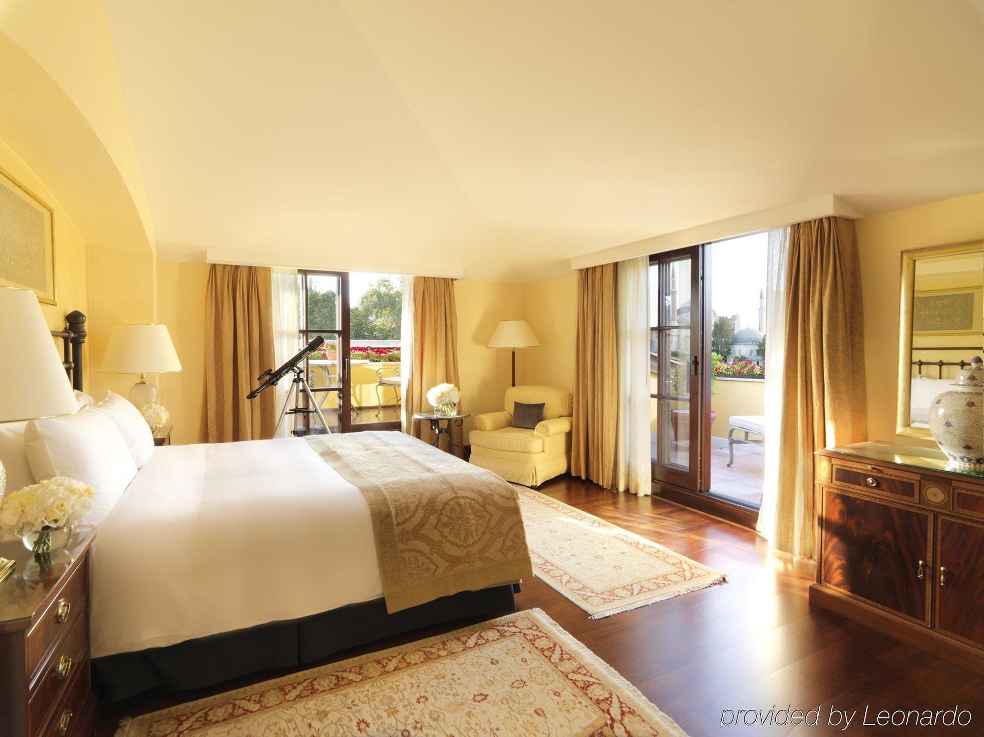 Four Seasons At Sultanahmet 5*