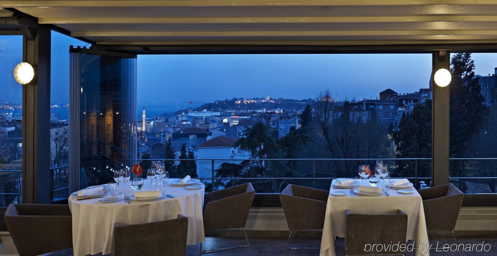 Tomtom Hotel