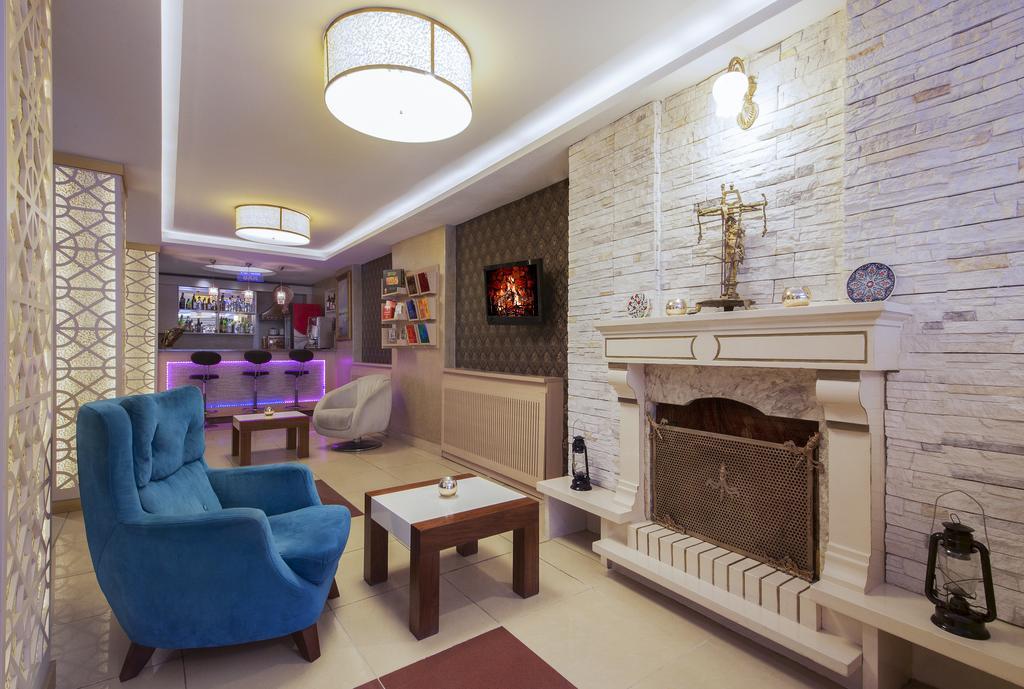 Grand Zentrum & Cafe Restaurant - Taksim Square 3*