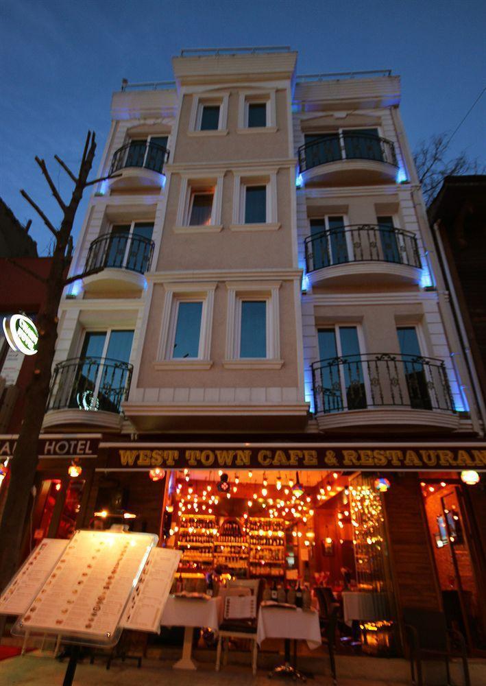 Charm Hotel