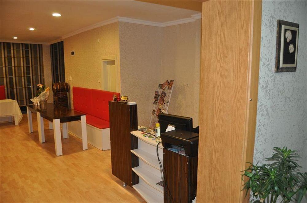 Elite Family Old Hotel 2*