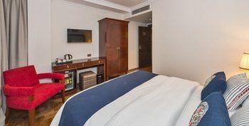 Hotel Four Doors 3*