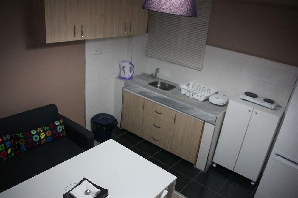 A'la House Aparthotel 3*