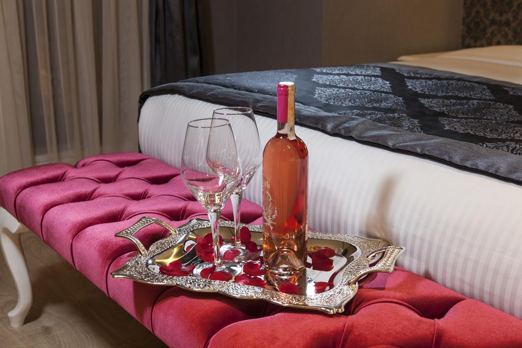 Dencity & 4* Istanbul