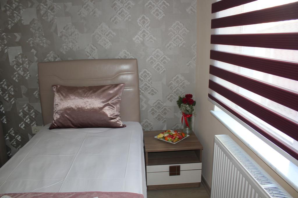 Goeruer Hotel 3*