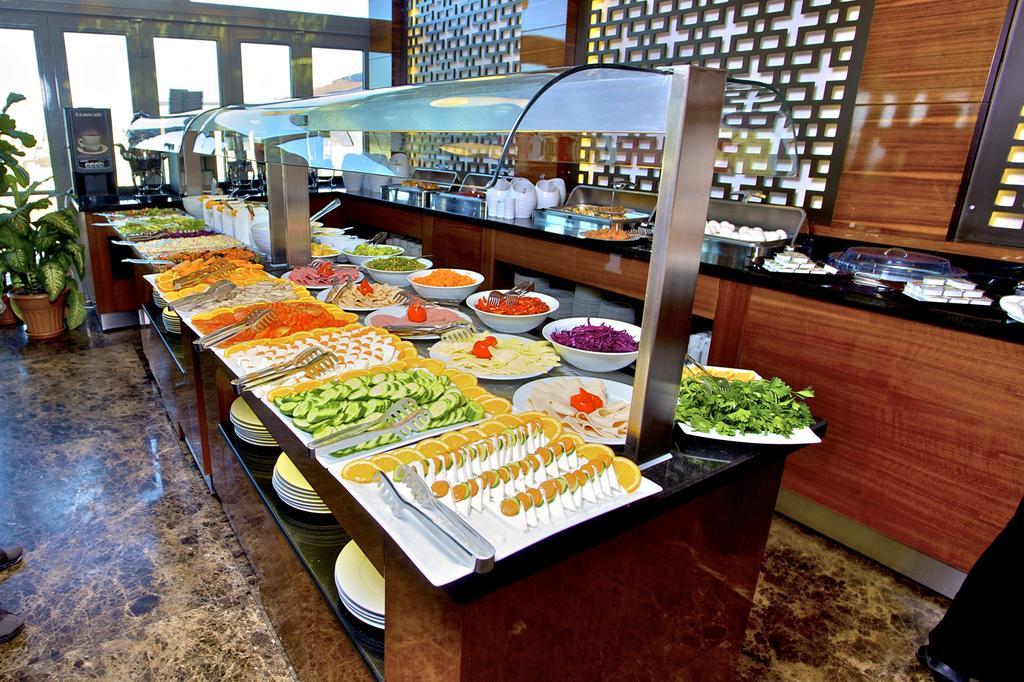 Monaco 4* Istanbul