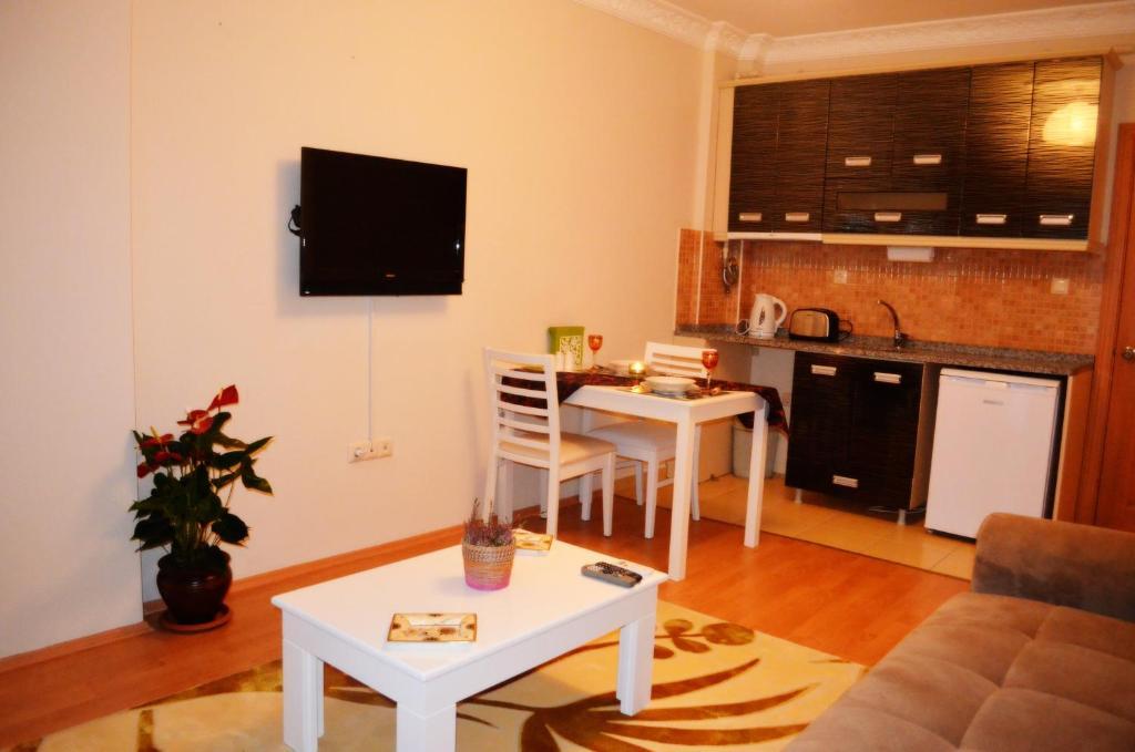 Taksim Guest