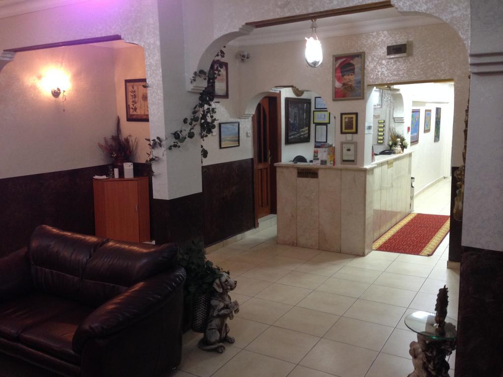 Hotel Ekol 2*