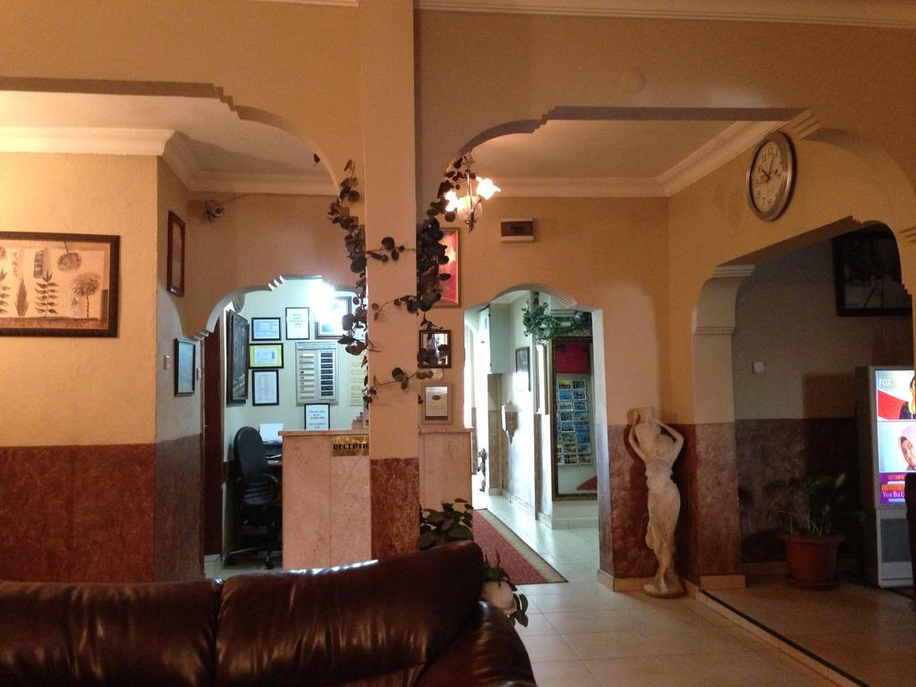 Ekol Hotel