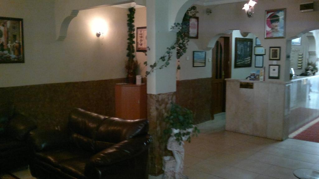 Hotel Ekol 2*