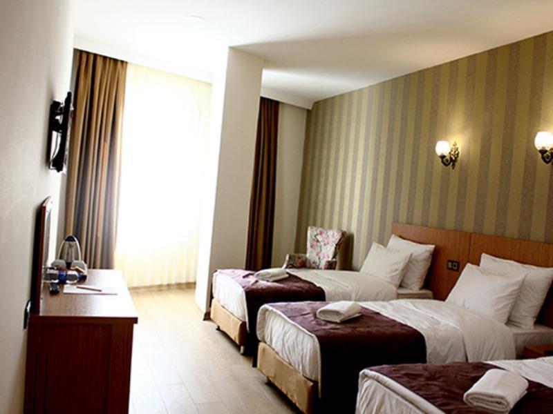 Hotel Realist 3*