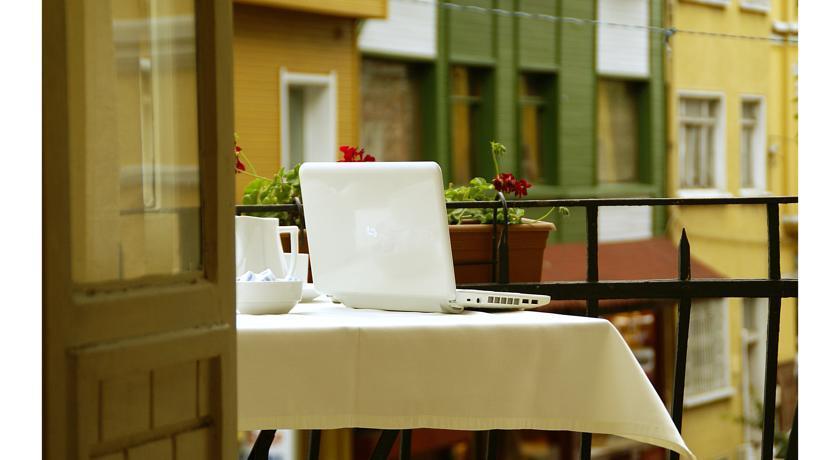 Otel Uyan-special Category