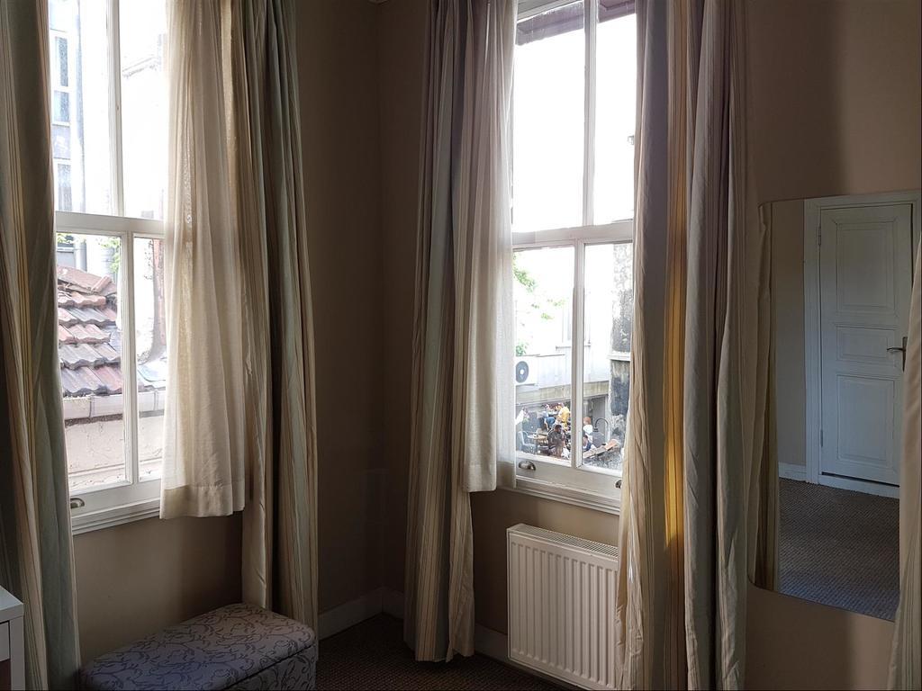 Zenka Hotel