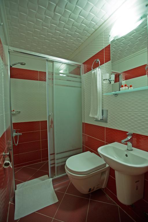 Hotel Sirkeci Emek 2*