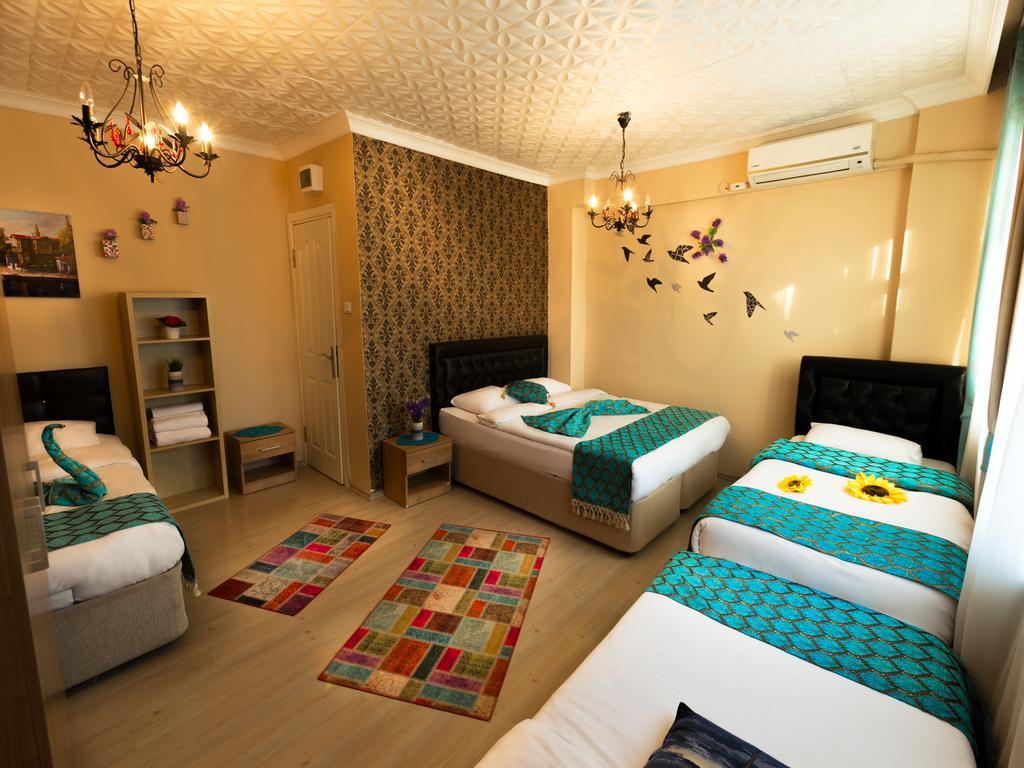 Aparthotel A'la House