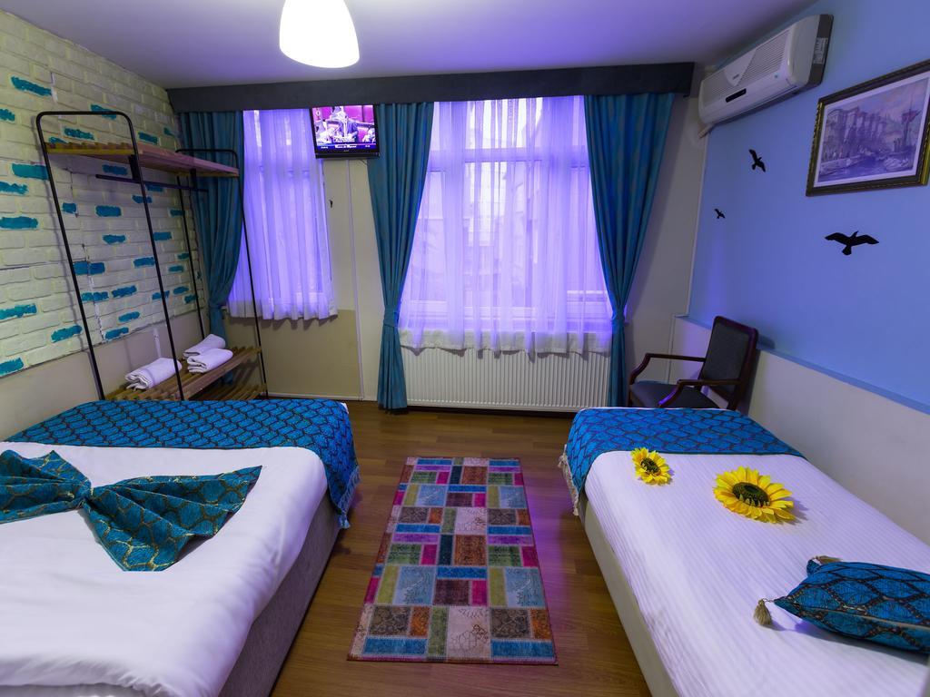 A'la House Aparthotel 3*