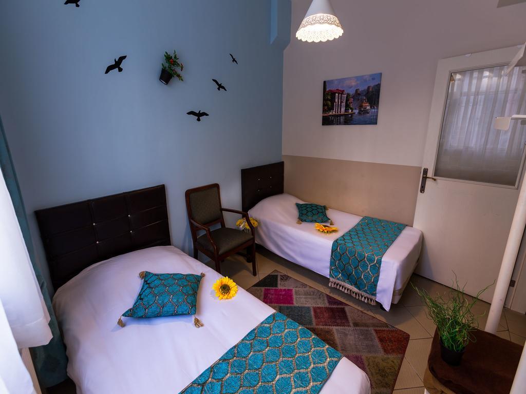 A'la House Aparthotel 3*