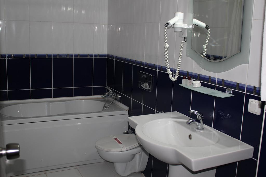 Aparthotel Herton Apart 3*