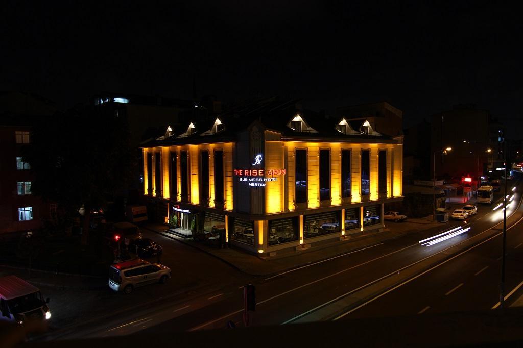 Hotel The Rise Aron Business Merter