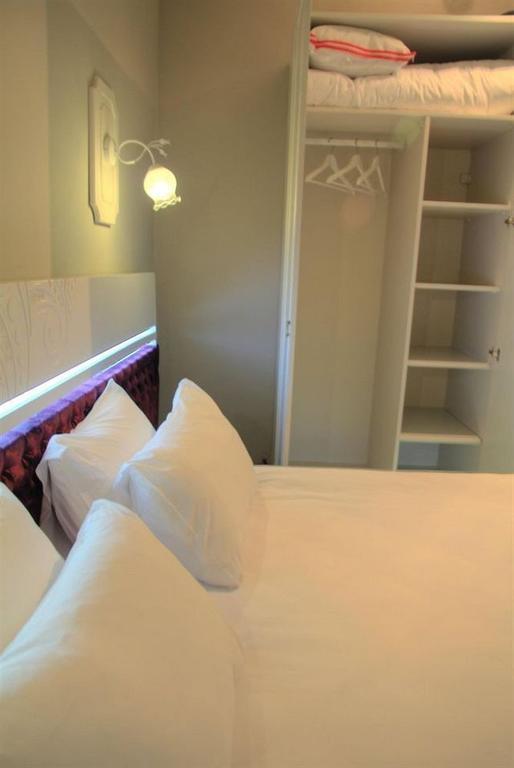 Omer Hayyam Suites 3*