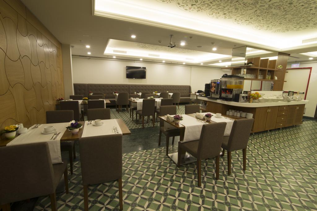 Hotel Cumbali Plaza