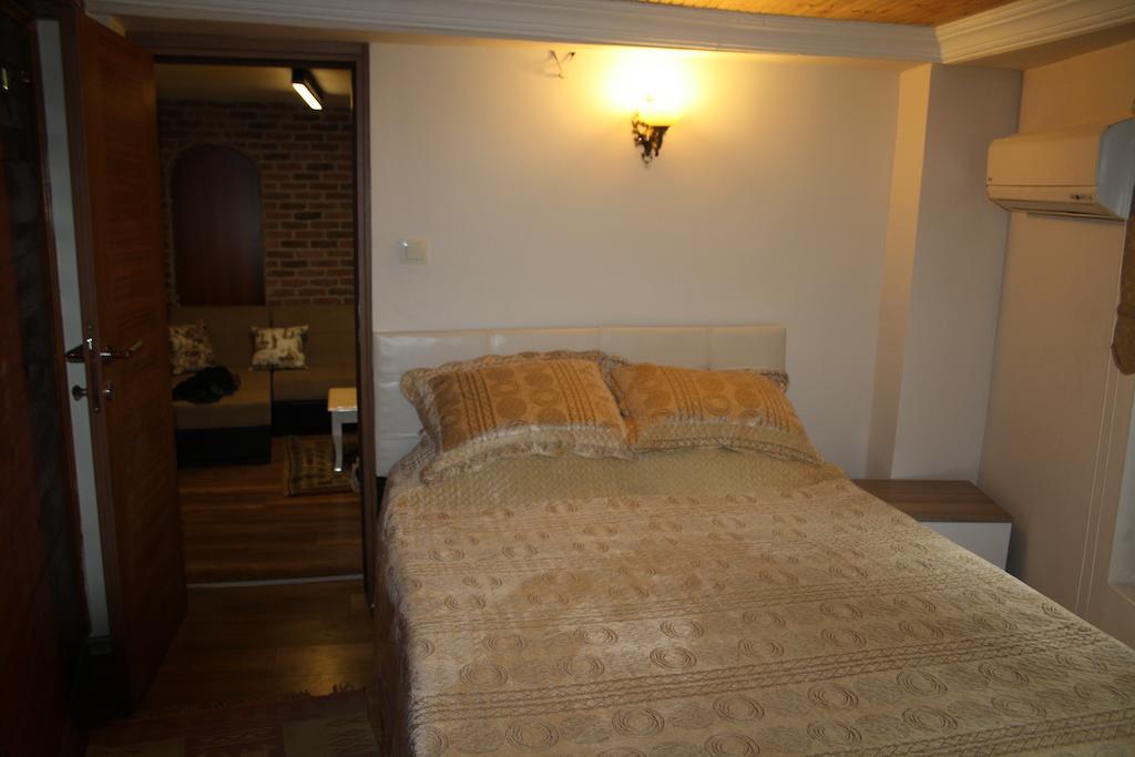 Coskun House